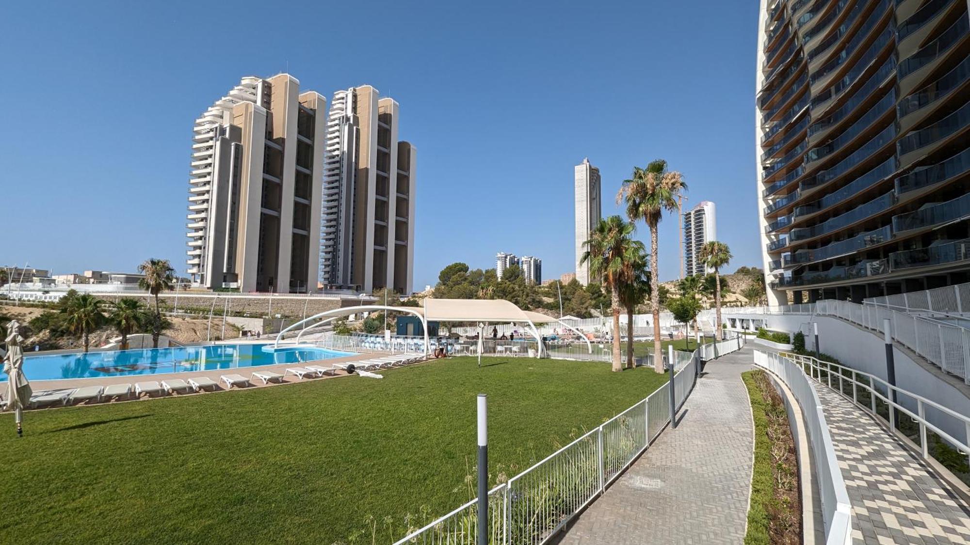 Sunset Waves Luxury Apartment Benidorm Exterior foto